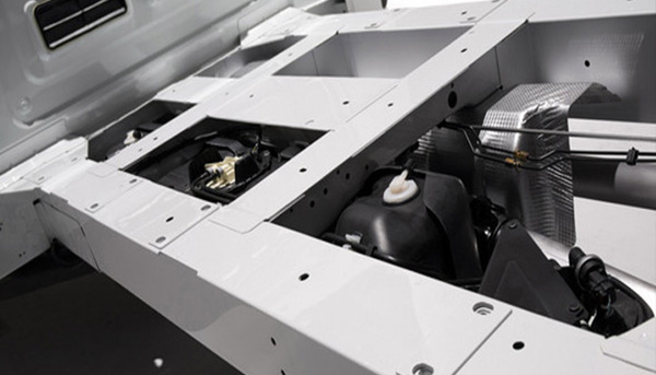 愛車會(huì)為您的出行得到保障,湖北程力教您如何愛護(hù)底盤